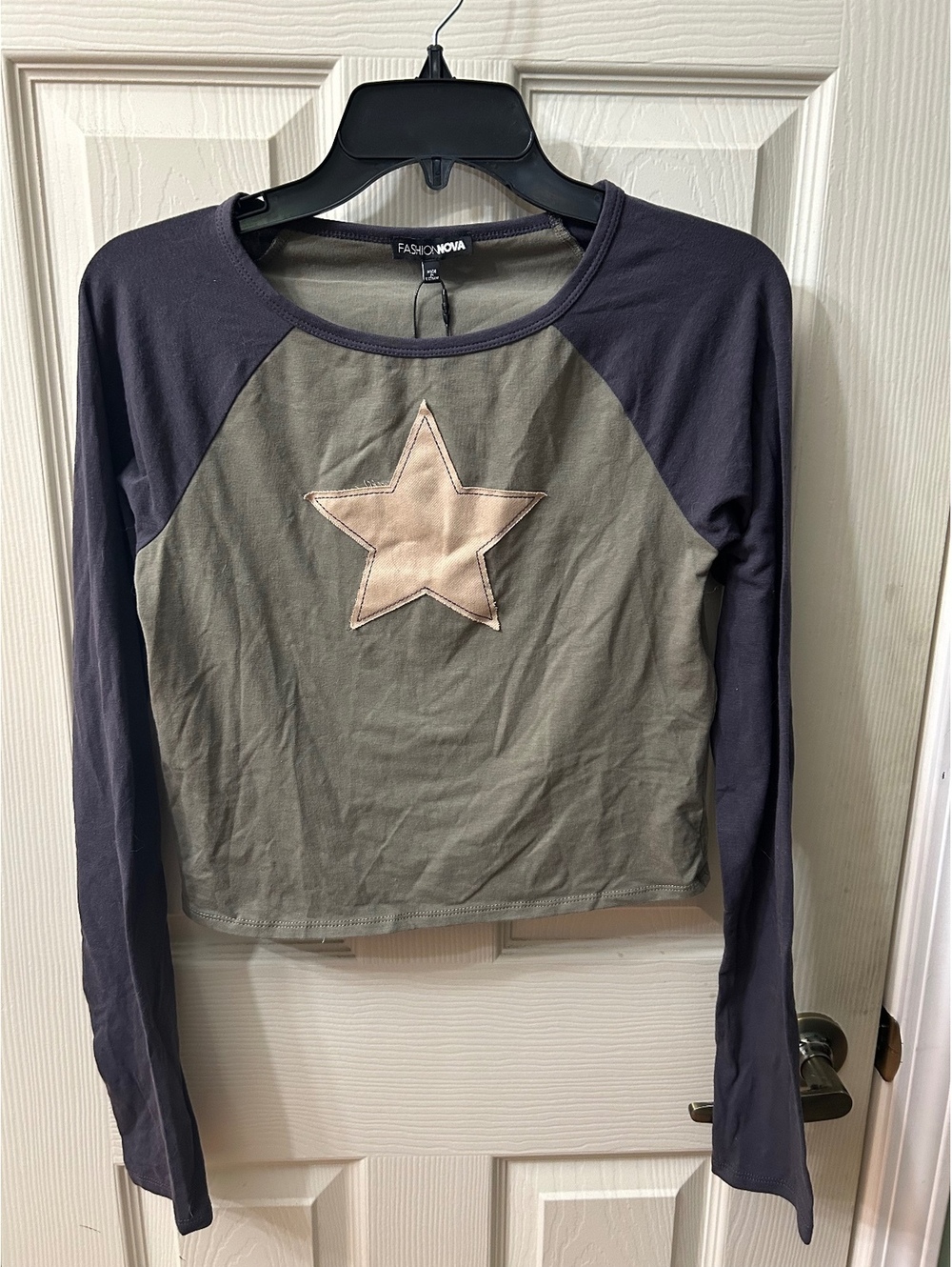 Fashion Nova Star Struck Raglan Long Sleeve Tee